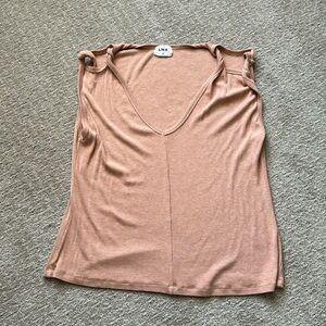 LNA Women's Sleeveless V-Neck Tank Top in Dusty Rose
